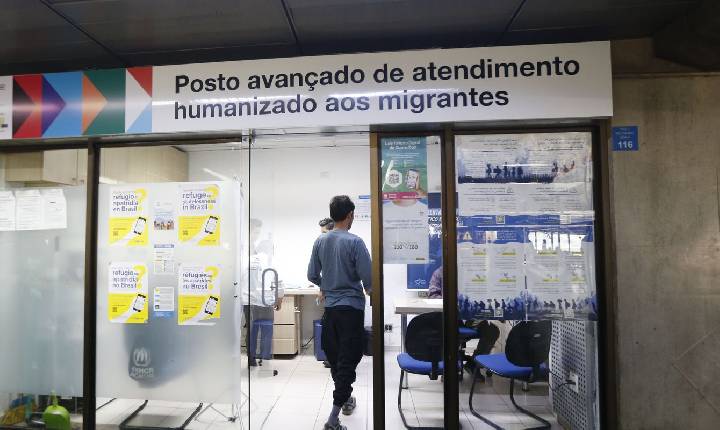 Cubanos superam venezuelanos em pedidos de refúgio no Brasil em 2025