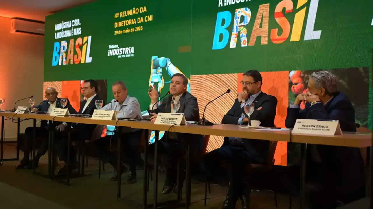 Em reunião da indústria, ministro André Mendonça defende estabilidade para atrair investimentos