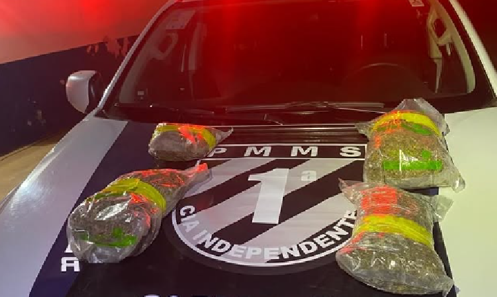 Polícia Militar apreende quase 3 kg de maconha durante blitz em Bodoquena
