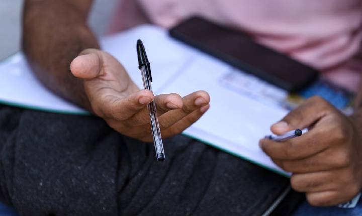 Prazo para pedir isenção da taxa de inscrição no Enem começa no dia 13