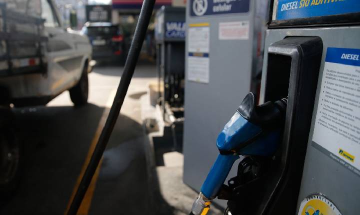 Rio de Janeiro e Rondônia não vão reduzir ICMS sobre combustível