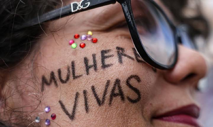 Senado vai premiar instituições que combatem violência contra a mulher