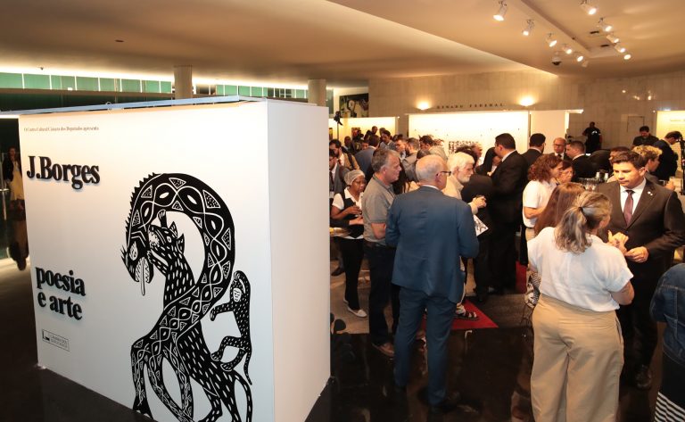 Exposição no Congresso destaca vida e obra de J.Borges, mestre da xilogravura