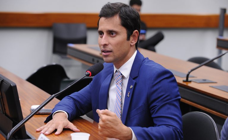 Projeto cria quarentena de dez anos para cargos de direção da Ancine