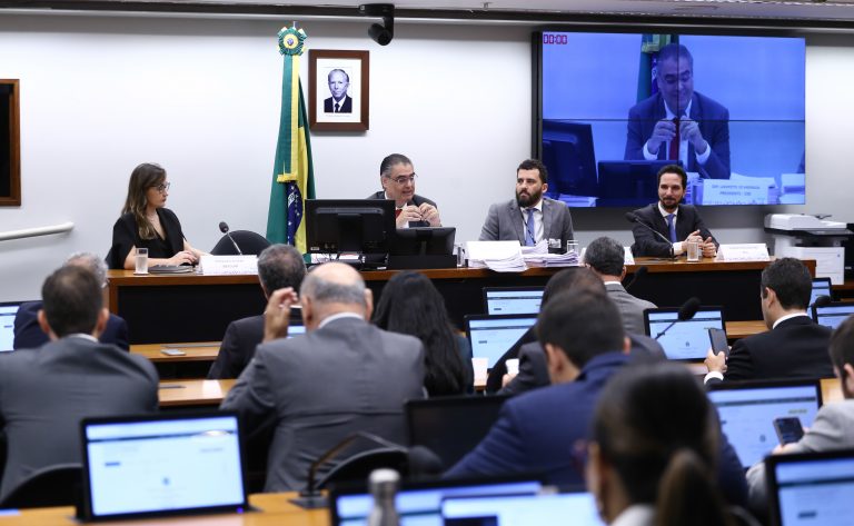 Setor elétrico diverge sobre impacto da energia autogerada na rede das distribuidoras