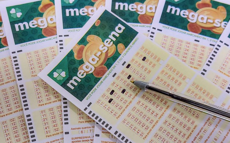Mega-Sena não tem acertador e prêmio vai a R$ 20 milhões